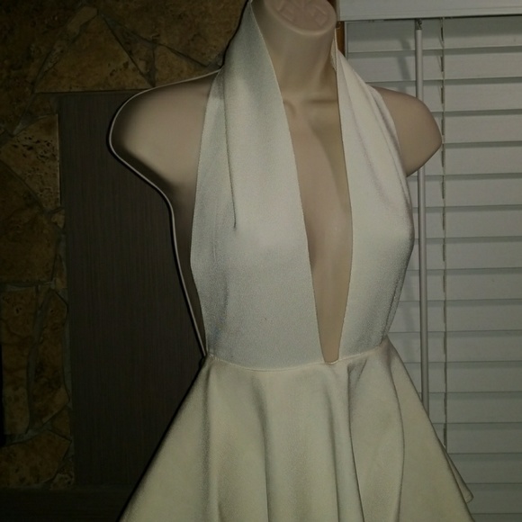 💃Hp💃BCBG Maxazria Runway peplum dress - Picture 2 of 8